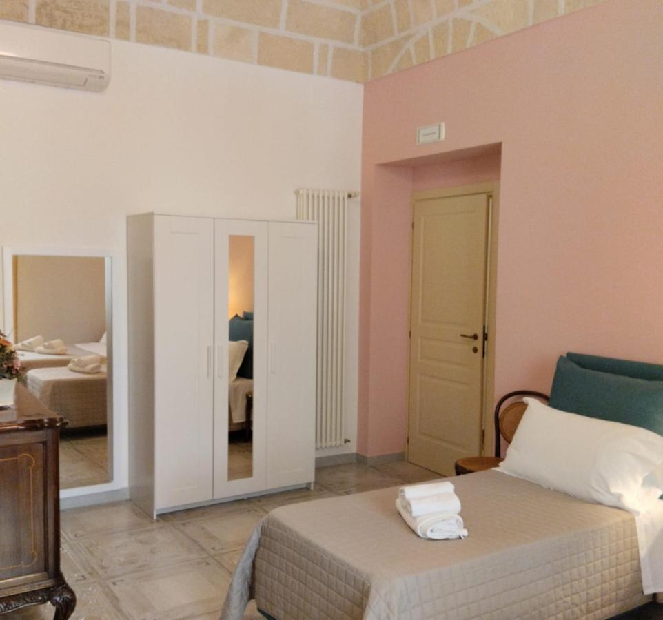 Antica Dimora Le Sette Lune Bed & Breakfast 5*